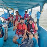 couple cruise boat in gokarna